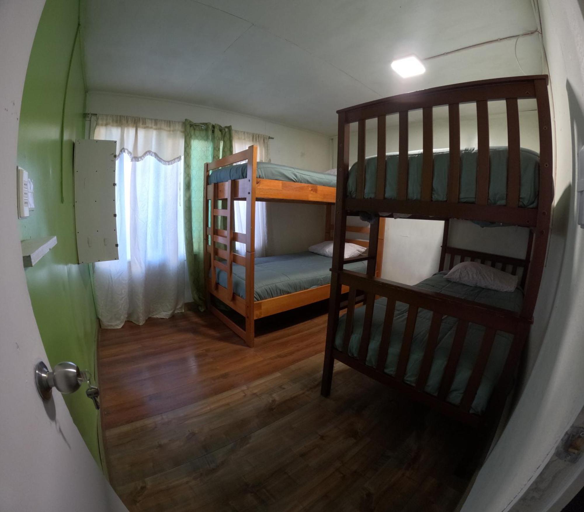 Hostel 53 Sur Puerto Natales Bagian luar foto